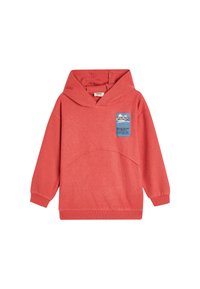 Koralfarvet hættebluse, struktureret overflade, kengurulomme, ribkanter ved ærmer og i bunden. Har en blå lap med bjerggrafik og tekst.