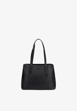 Zwarte leren tote bag met twee lange schouderbanden en een subtiel merklogo aan de voorkant, tegen een effen witte achtergrond.