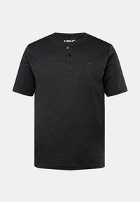 Koszulka henley z krótkim rękawem w kolorze czarnym, wykonana z miękkiego materiału, z trzema guzikami przy dekolcie i subtelnym logo na piersi.