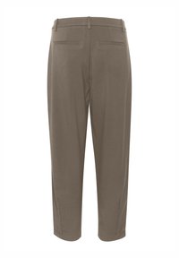 Brūnas piegrieztas bikses ar gludu faktūru, divām aizmugurējām kabatām un taisnu kāju griezumu. Nav redzamu rakstu vai metāla detaļu.