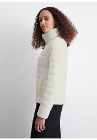Marc O'Polo STAND-UP COLLAR SMALL CHAMBERS WELT - Übergangsjacke - salty white
