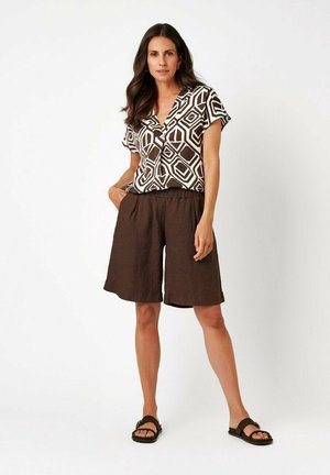 TONI, STYLE PIA BERMUDA - Shorts - dark brown