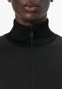 BOSS MOMENTUM - Kardiganas - black