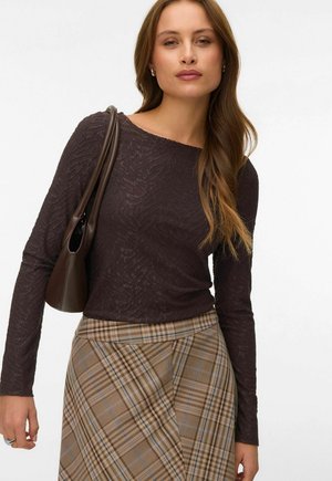 NANCY - Maglietta a manica lunga - chocolate torte