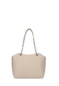 Borsa a tracolla in pelle beige con una texture liscia, dotata di catene argentate, forma rotonda e dettagli cuciti sottili.