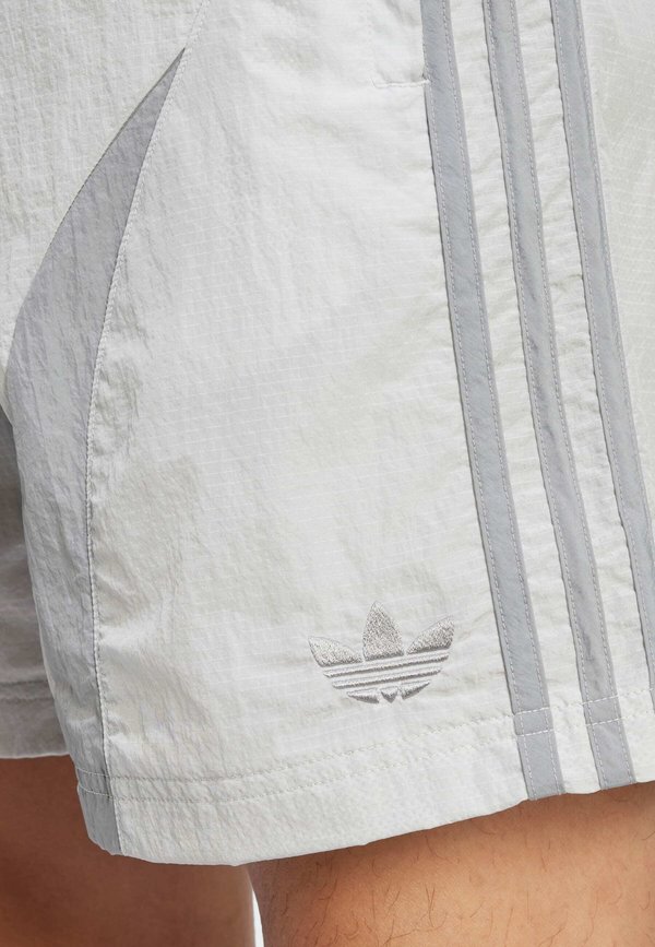 ADICOLOR 2000S - Shorts2