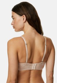 Marks & Spencer Strapless BH - opaline