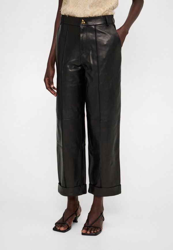 ZIMA PANTS - Leather trousers
