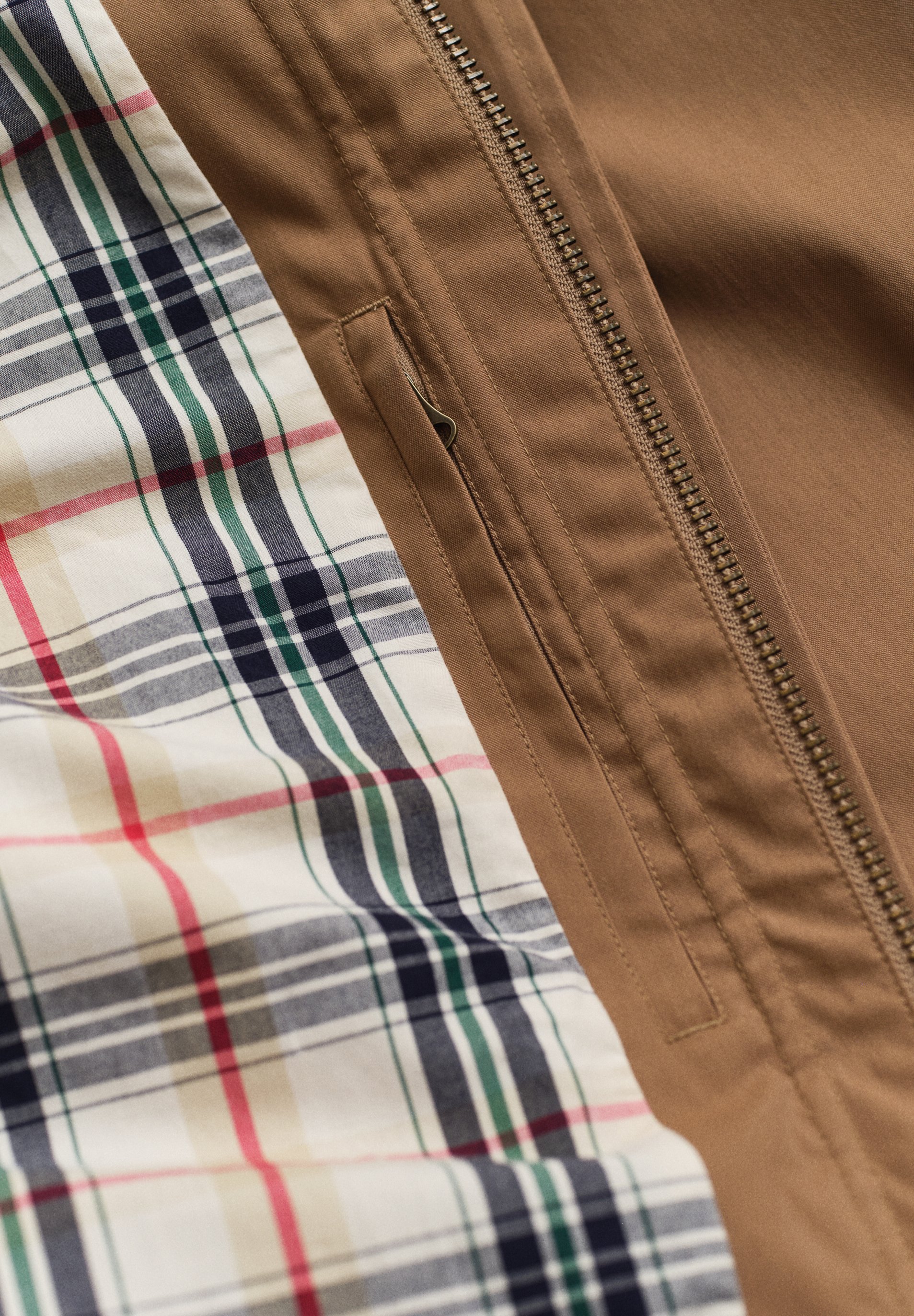 GANT FIELD DECKER - Krátký kabát - warm khaki
