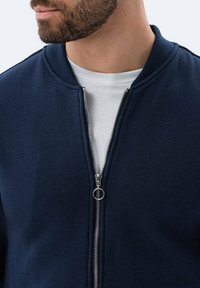 Ombre WITH LONG SLEEVES - Sudadera con cremallera - blue