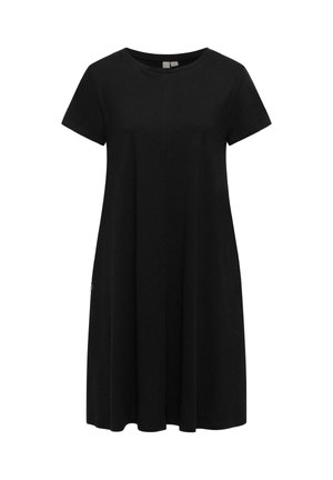 Czarna sukienka o linii A z krótkim rękawem, okrągłym dekoltem i długością do kolan, prezentowana na jednolitym białym tle.