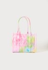THE MEDIUM TOTE - Чанта за пазаруване - pink