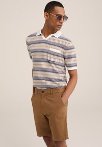 WE Fashion THE EASY - Short - brown