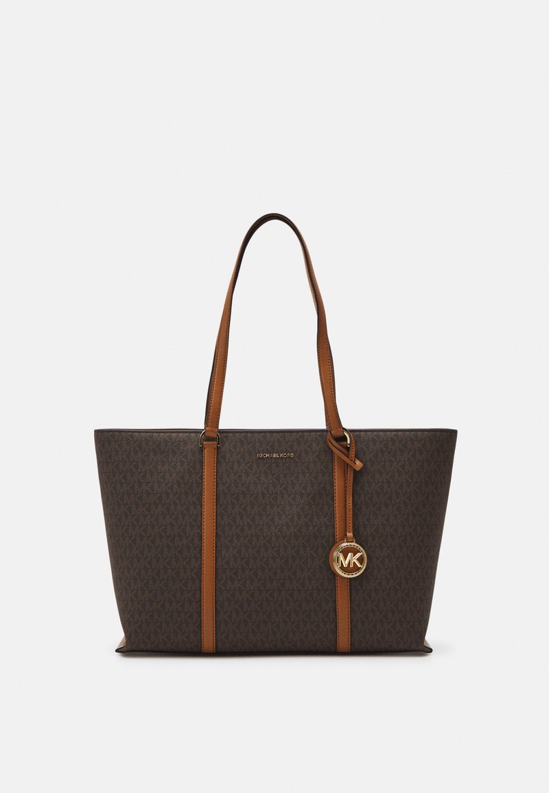 Michael Kors - TEMPLE TOTE - Geantă de pânză - brown/acorn, Extindeți