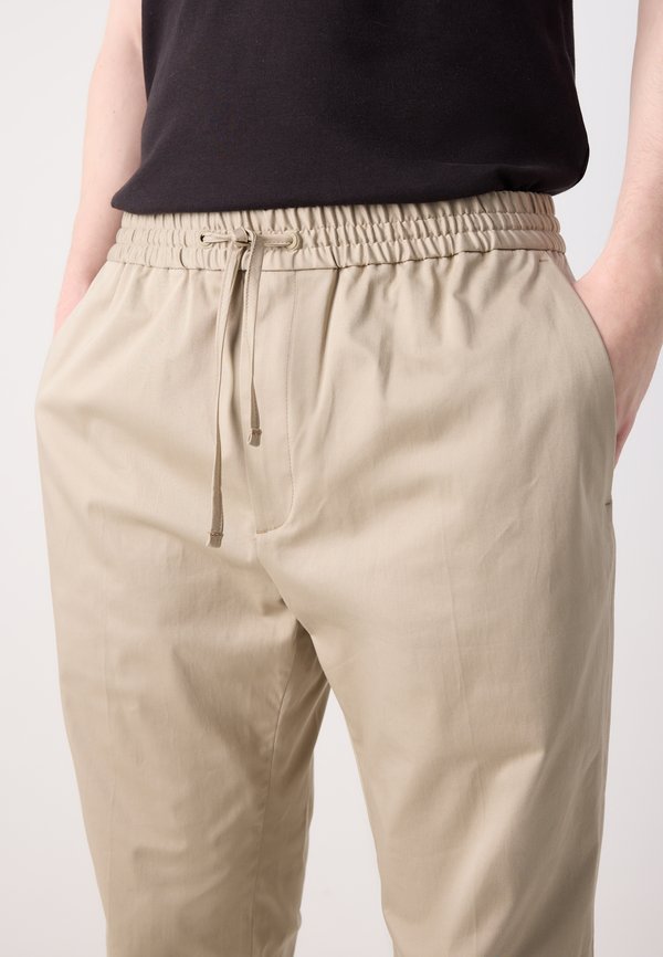 Trousers - aluminum4