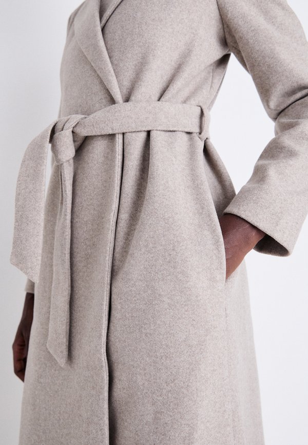 ONLALVILDA LIFE WRAP - Classic coat - simply taupe2