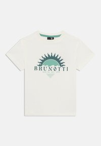 Weißes Baumwoll-T-Shirt mit einem türkisfarbenen Sonnen-Graphic und dem Text "BRUNOTTI KITE CO. EST. 1979" in der Mitte auf der Vorderseite. Kurze Ärmel, Rundhalsausschnitt.