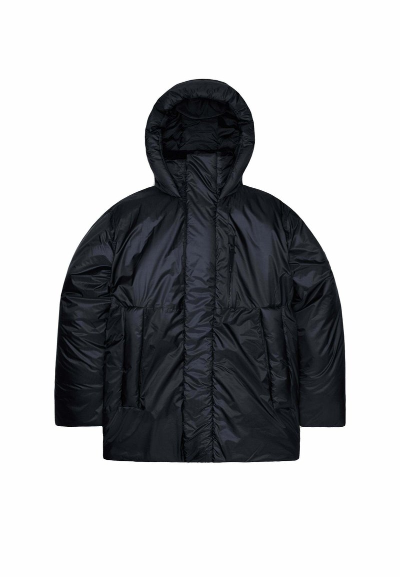 Giacca imbottita nera con cappuccio, colletto alto, cerniera frontale e due grandi tasche anteriori. Texture liscia e lucida.