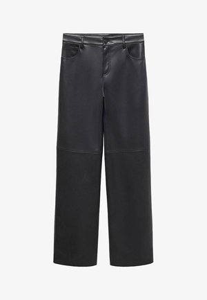 Crne hlače širokih nogavica od umjetne kože s petljama za remen, četiri džepa i glatkom teksturom. Imaju čist, minimalistički dizajn.