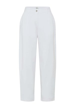 Witte, op maat gemaakte broek met hoge taille, aan de voorkant knoop en rits, riemlussen en rechte, brede pijpen.