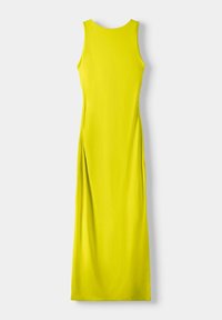 Maxi šaty bez rukávů ve světlé žluté barvě, s těsnou siluetou a bočními rozparky pro snadný pohyb. Hladká, lehká tkanina.