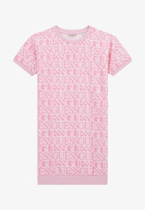 Abito t-shirt rosa con motivo ripetuto del logo "GUESS", maniche corte, colletto tondo, polsini a coste e orlo dritto. Materiale in cotone morbido.