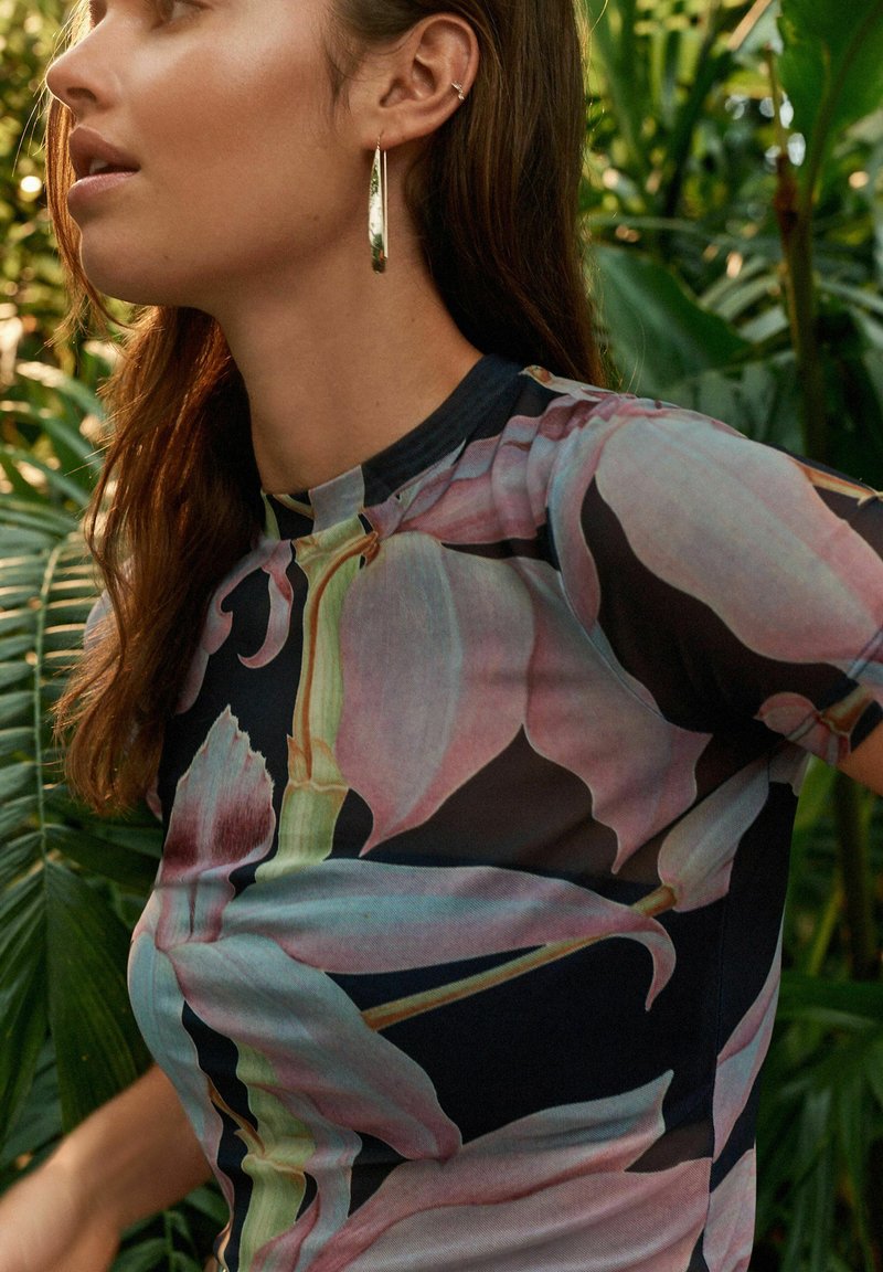 Next KEW COLLECTION SHORT SLEEVE - Marškinėliai su spaudiniu - navy and pink floral