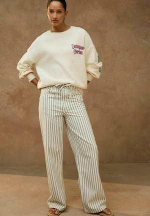 Next, LEMON GRAPHIC KNIT LOOK SWEATSHIRT - Sweatshirt - ecru  pink
