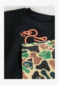 Non sélectionné, orange/black duck