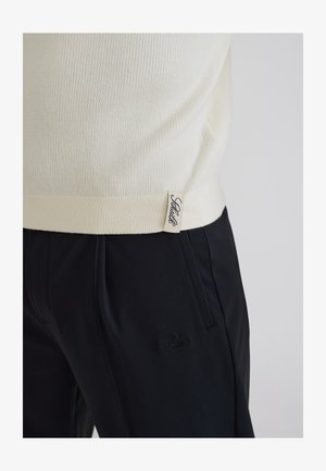 SIKSILK, - Bluzka z długim rękawem