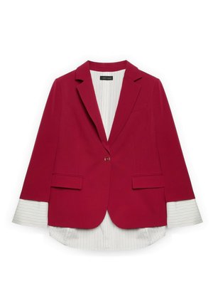 Červené sako s jedním knoflíkem, klopy s výřezem, dvěma kapesními klapkami vpředu a manžetami a lemem košile s bílými proužky.