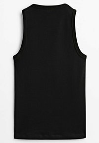 Débardeur sans manches noir en tissu doux, avec un col rond, une texture lisse et sans logos ni motifs visibles.