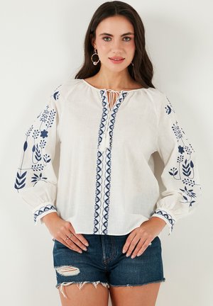 LELA REGULAR FIT - Blouse - ecru blue