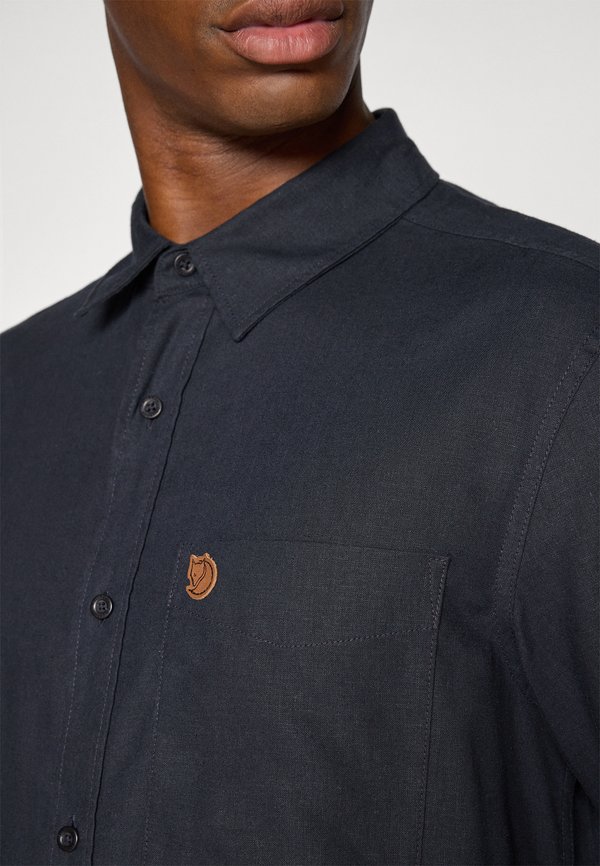 ÖVIK TRAVEL SHIRT  - Shirt4