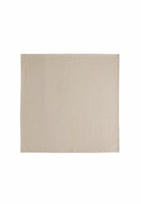 Beige obdélníkový ubrus s jemnou strukturou, s mírně třepenými okraji. Vhodný pro použití uvnitř i venku.