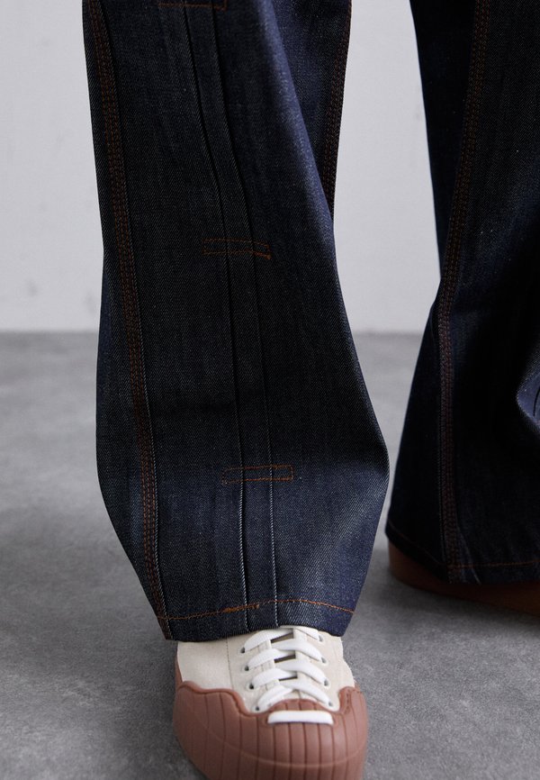 PLEATED  - Relaxed fit jeans - indigo3