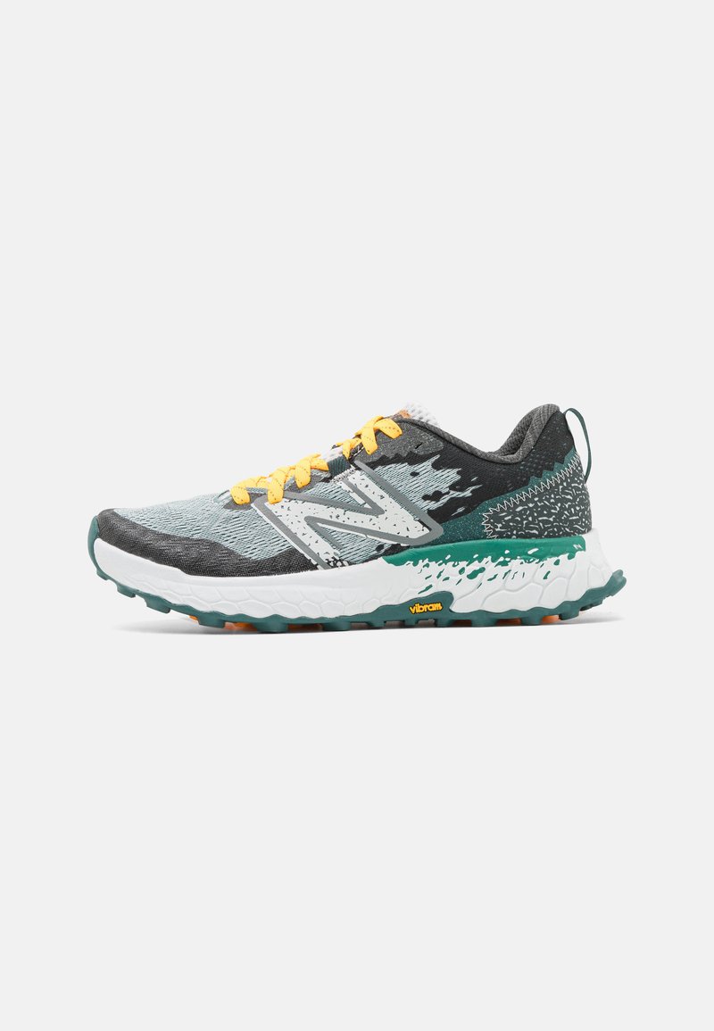 New Balance FRESH FOAM X HIERRO V7 - Laufschuh Trail - concrete ...