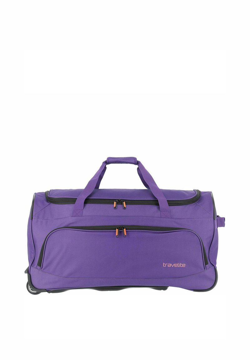 Paarse sporttas met zwarte accenten, twee ritscompartimenten, bovenhandvatten en wielen voor transport. Soepele textuur van de stof. Merk: Travellite.