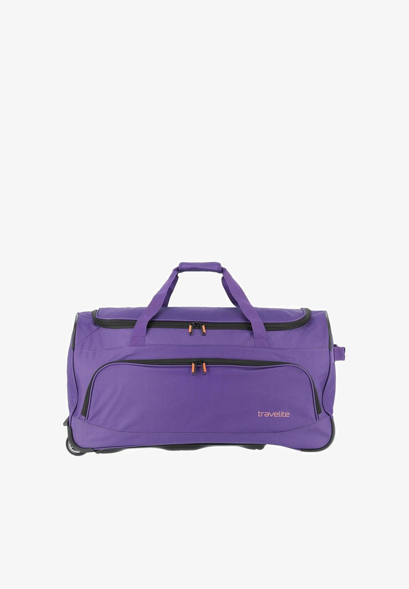 Paarse sporttas met zwarte accenten, twee ritscompartimenten, bovenhandvatten en wielen voor transport. Soepele textuur van de stof. Merk: Travellite.
