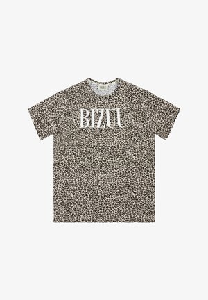 Beige en zwarte t-shirt met luipaardprint, met een opvallende witte "BIZUU" graphic op de voorkant. Kort mouw en rond hals ontwerp.