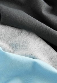 Next GRAPHIC 3 PACK REGULAR FIT - Ilgarankovis viršutinės dalies drabužis - blue grey headphones