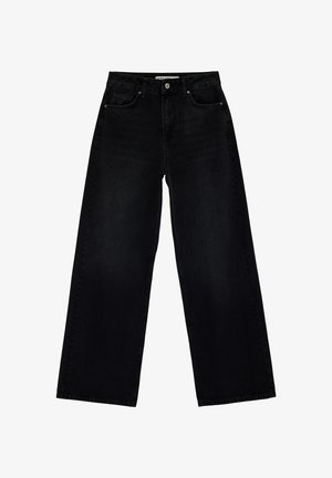 Schwarze High-Waist Jeans mit weitem Bein, Vorder- und Gesäßtaschen, Knopfverschluss und Gürtelschlaufen, flach auf weißem Hintergrund ausgelegt.