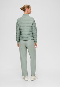 s.Oliver MIT STEPPUNG - Veste d'hiver - salbeigrün