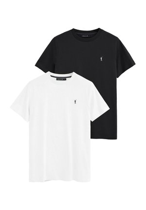 Zwei schlichte T-Shirts mit Rundhalsausschnitt, eines in Schwarz und eines in Weiß, jeweils mit einem kleinen gestickten Polospieler-Logo auf der Brust.