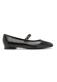 Ballerine in pelle nera con punta arrotondata, tacco piatto e una sottile cinghia con una fibbia dorata che attraversa il collo del piede. Texture liscia.