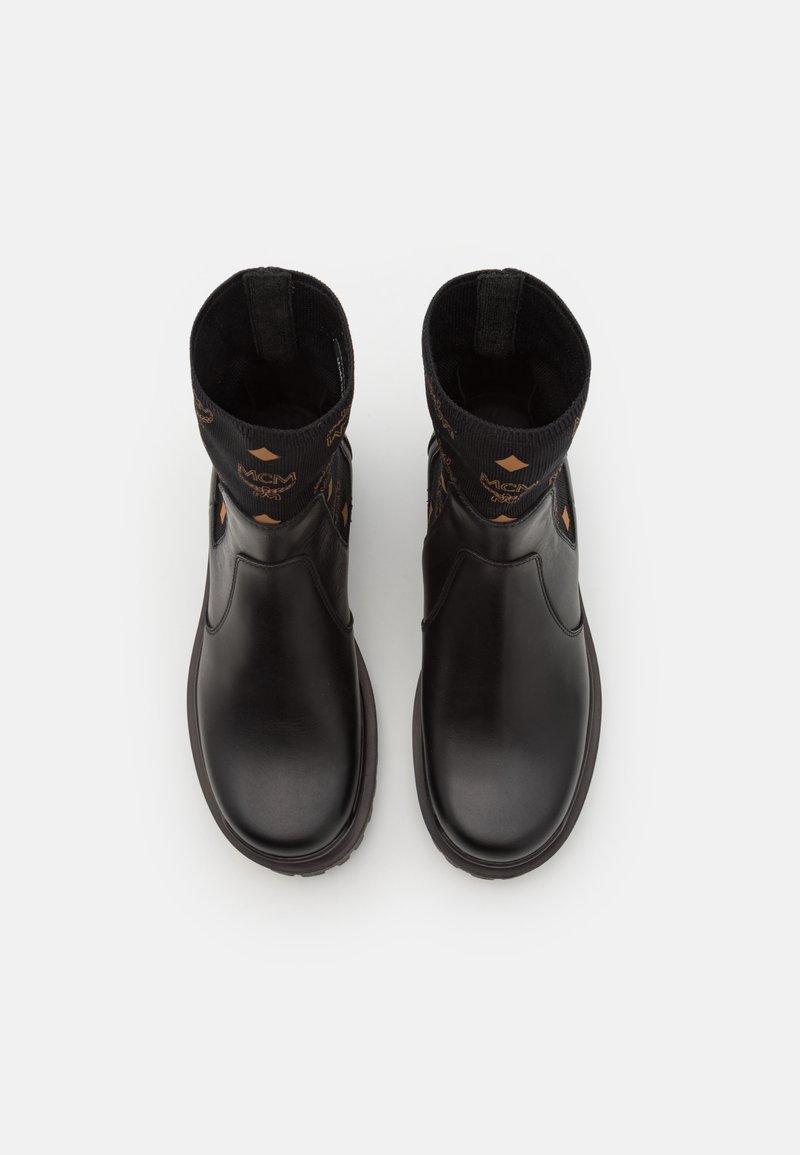 MCM COLLECTION - Plateaustiefel - black/schwarz - Zalando.de