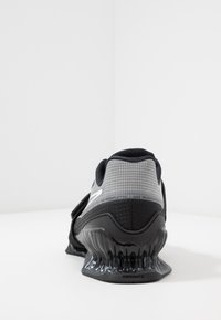 Thumbnail Image 7