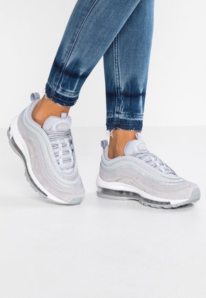 Baskets basses - grey
