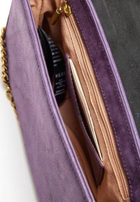 nat & nin CAPRI - Borsa a tracolla - purple