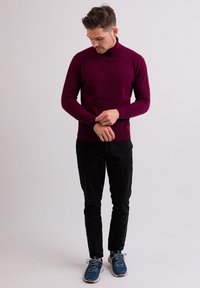 CASH-MERE ROLLKRAGEN  - Maglione - cranberry rot